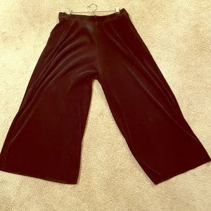 Fun long full legged pant!